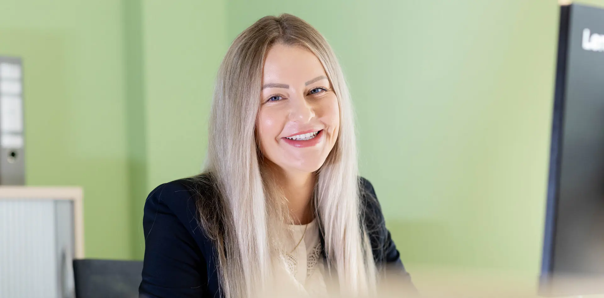 background-image zeller ausbildung mandy kontakt