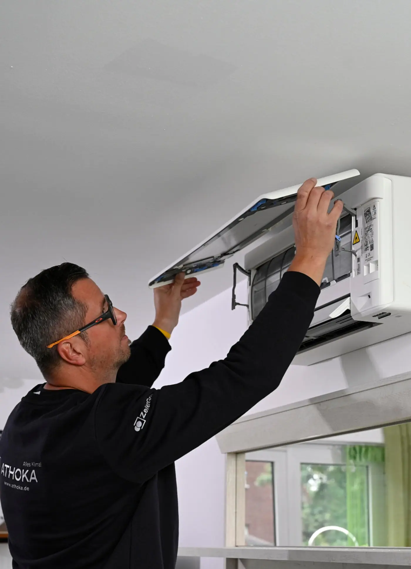 image montage daikin split klimageraet referent privathaus